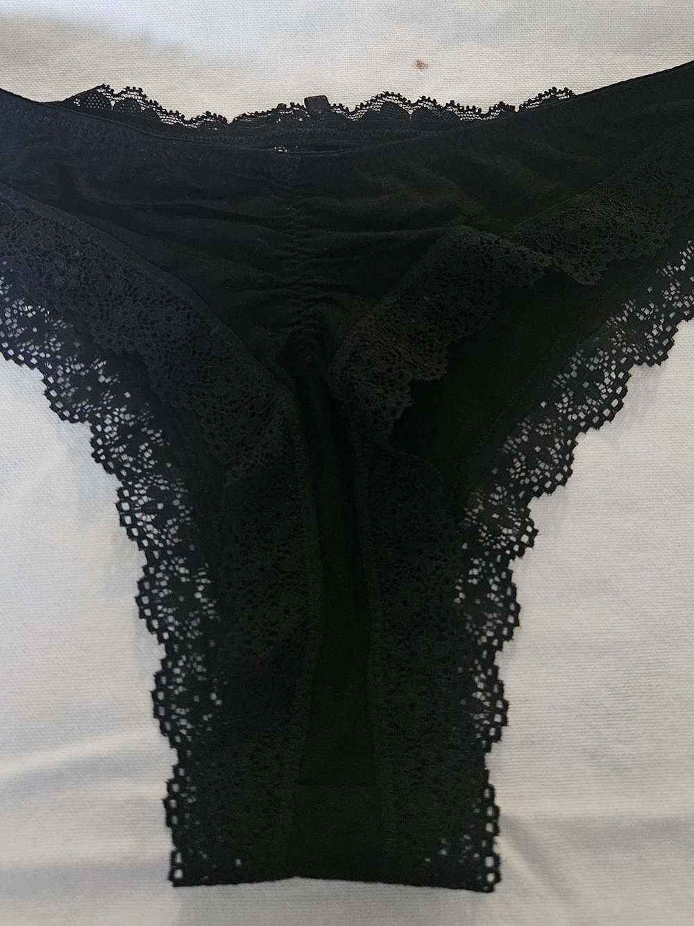 Honeydew Intimates Black Lace Thong - Picture 4 of 8